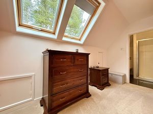 Photo 19- click for photo gallery